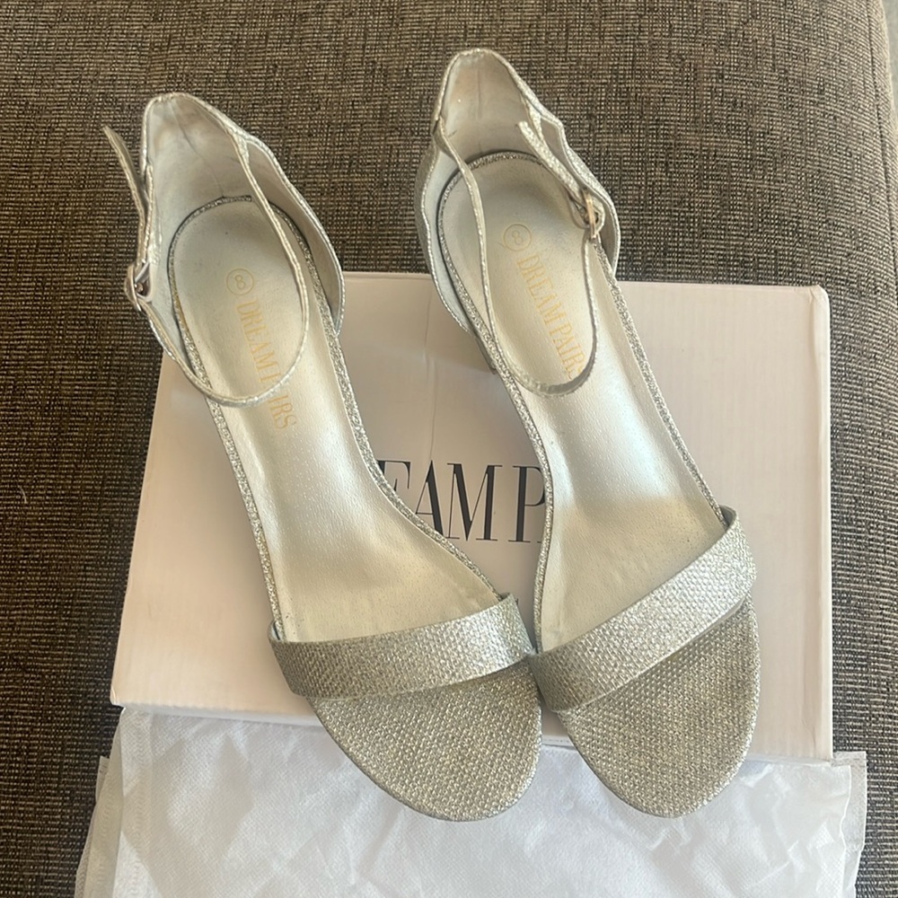 Dream pairs shoes